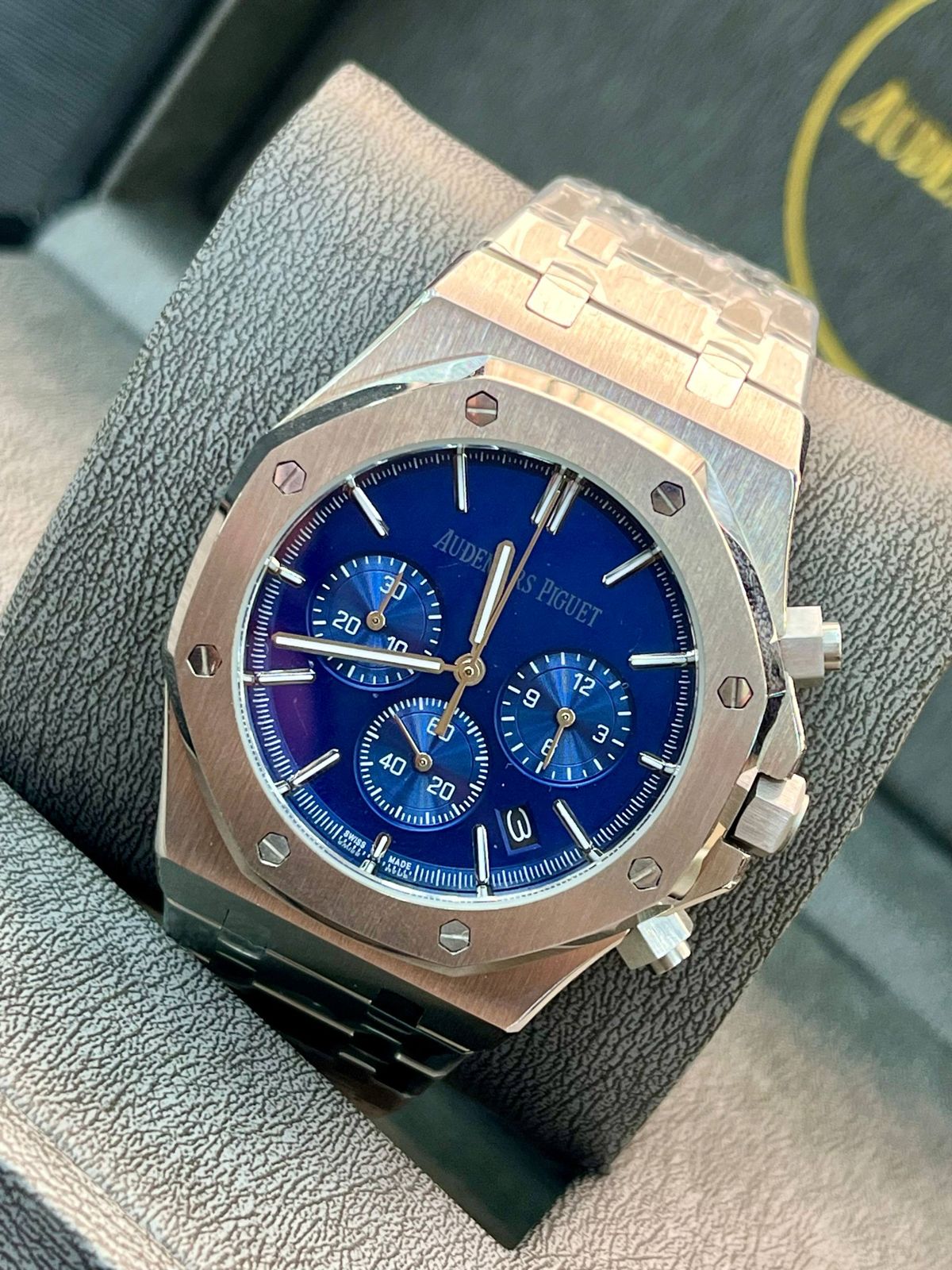 AUDEMARS PIGUET ROYAL OAK CHRONOGRAPH