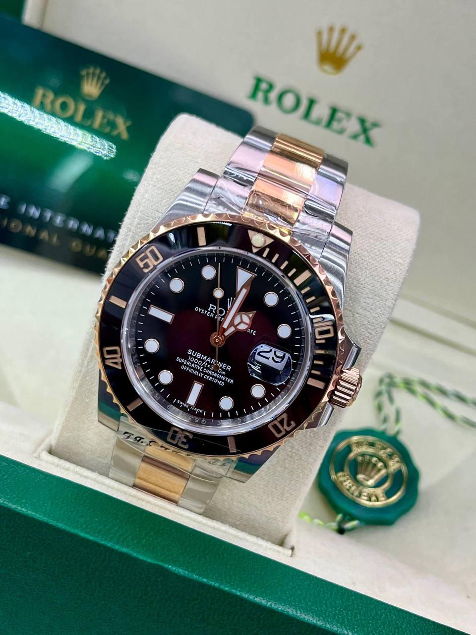 ROLEX SUBMARINER GOLD BLACK DIAL
